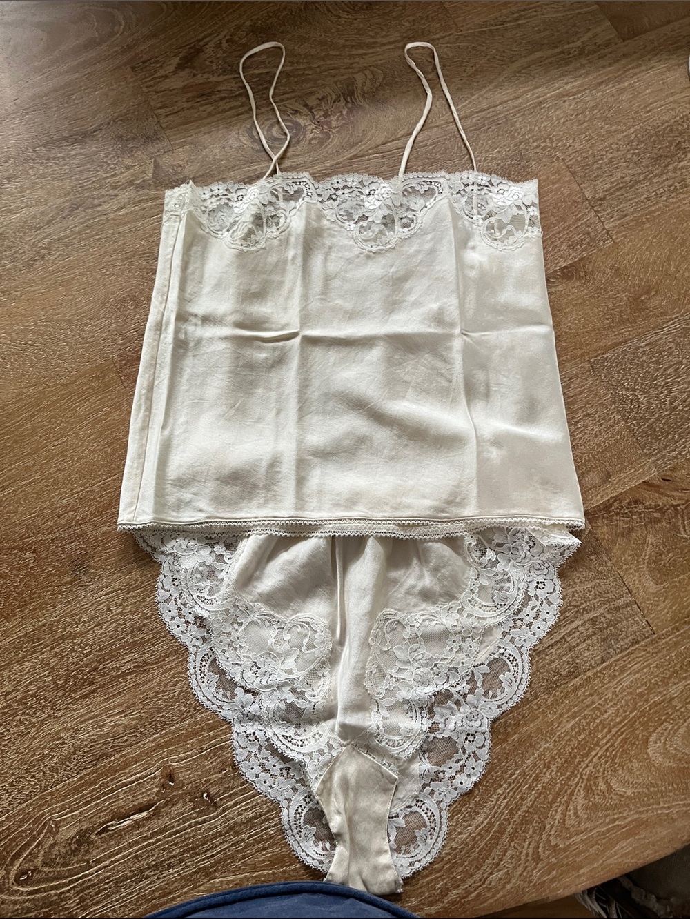 Victoria's Secret Ivory Lace-Trim Camisole & panty set